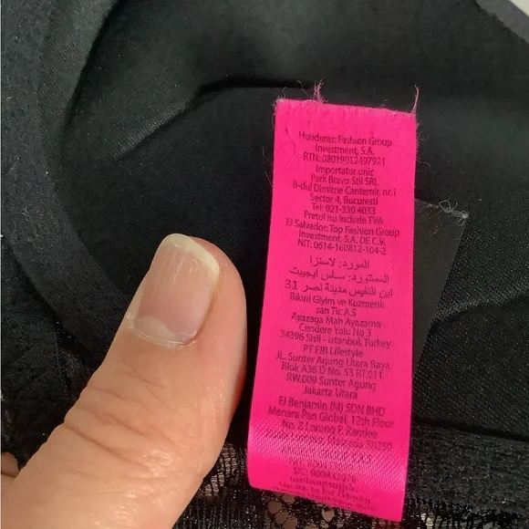 La Senza Beyond Sexy convertible front closure bra with rhinestones - Picture 15 of 15